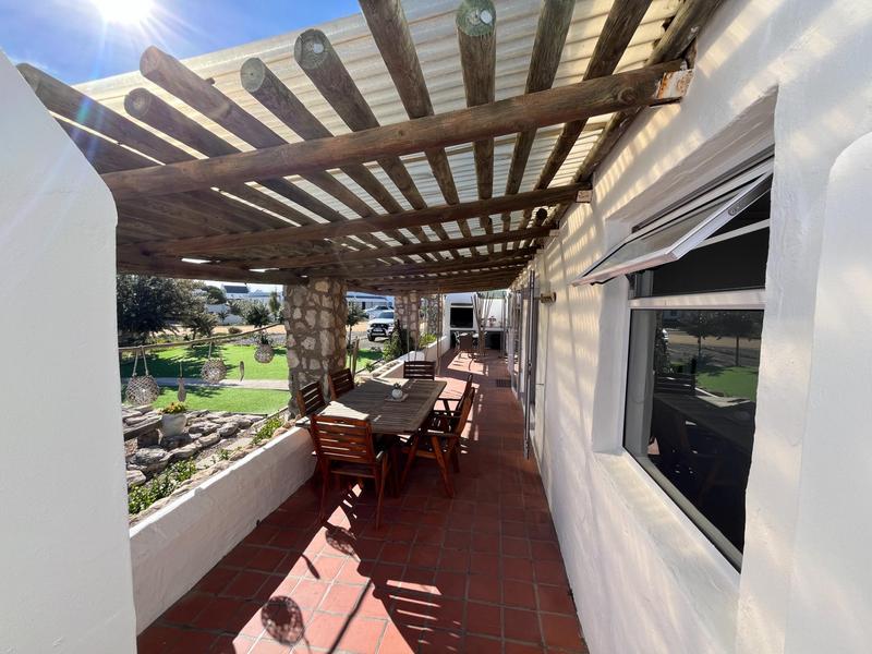 8 Bedroom Property for Sale in Jacobsbaai Western Cape